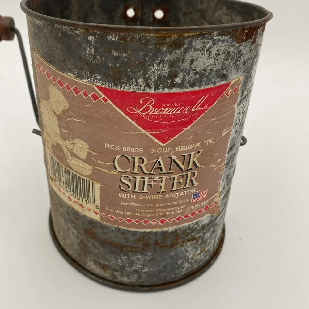 VTG Brownwell 3 cup tin crank flour sifter rustic farmhouse kitchen decor patina